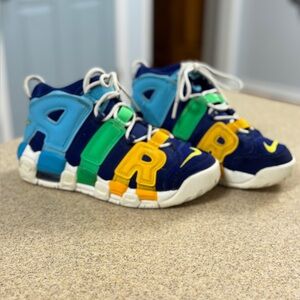 Nike Air More Uptempo Kaleidoscope Basketball Shoes FJ0693 455 Youth 5Y Wmns 6.5